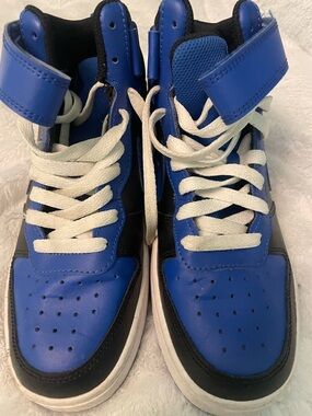 Woman’s High-Top Sneakers in Blue and Black - Comfortable Everyday Shoes